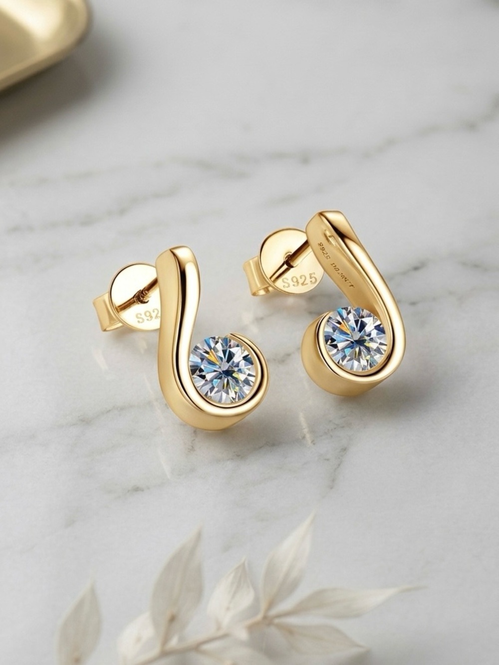 S925 Minimalist Moissanite Music Note Studs Earrings